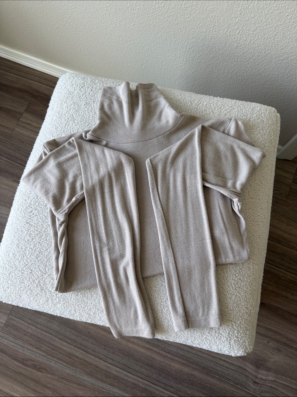 ZARA Cozy Cream Turtleneck Women's Sweater